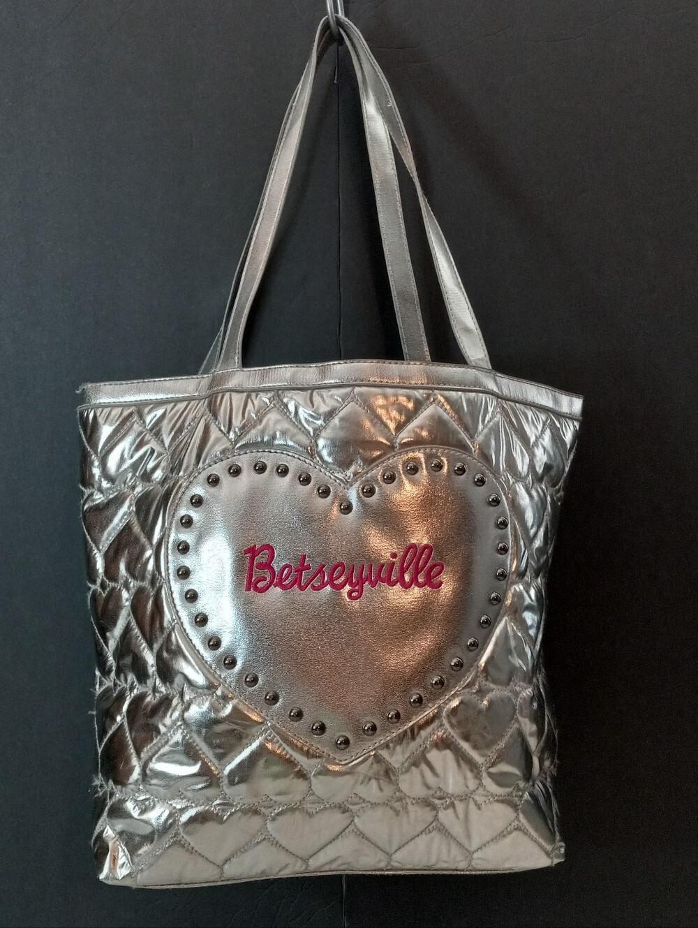 Betsey Johnson Betseyville Y2K Silver Metallic Quilted Puff Hearts Studded Tote